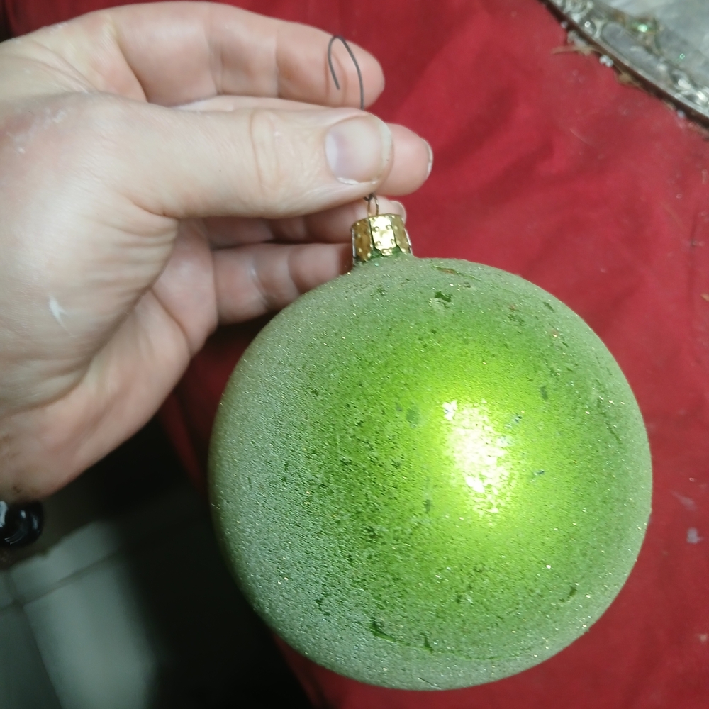 Vickerman 8-inch Celadon Ice Ball Ornament Green Bauble